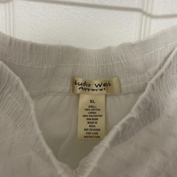 Summer midi length white skirt - Picture 2 of 4